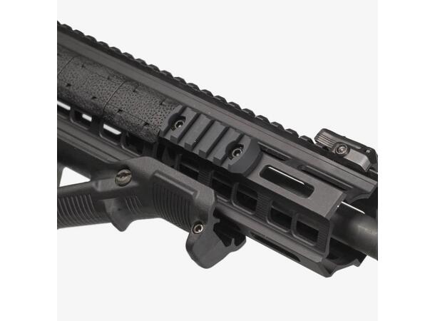 Magpul® M-LOK® Aluminum Rail Section 5 Slots